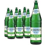 Landpark Bio-Mineralwasser Medium, 18 x 0,75 l in Glasflaschen - mit milder Kohlensäure - Reich an wichtigen Nährstoffen wie Calcium und Magnesium